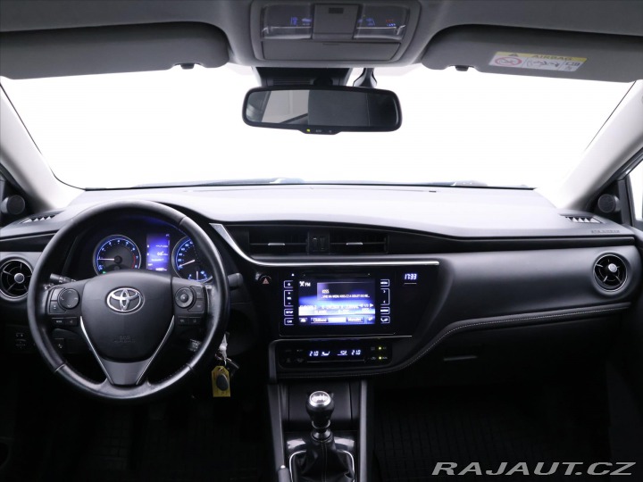 Toyota Corolla 1,6 VVT-i 97kW 1.Maj CZ S 2016