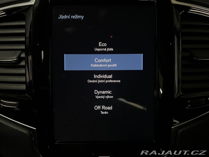 Volvo XC90 B5 AWD INSCRIPTION, PANOR 2021