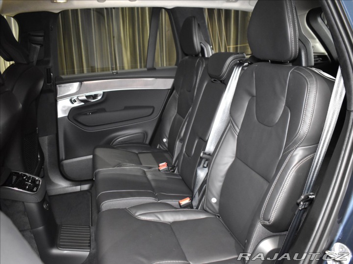 Volvo XC90 2,0 T8  Ultra Dark 1800