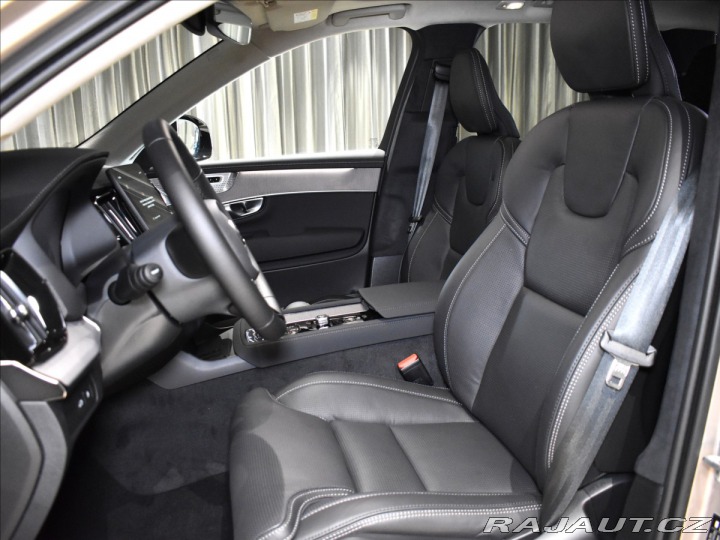 Volvo XC90 2,0 T8  Ultra Dark 1800