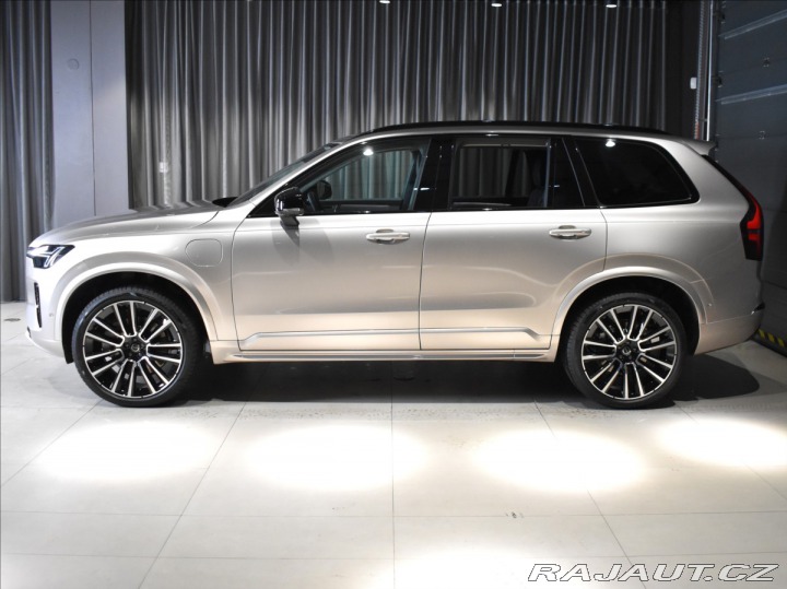 Volvo XC90 2,0 T8  Ultra Dark 1800