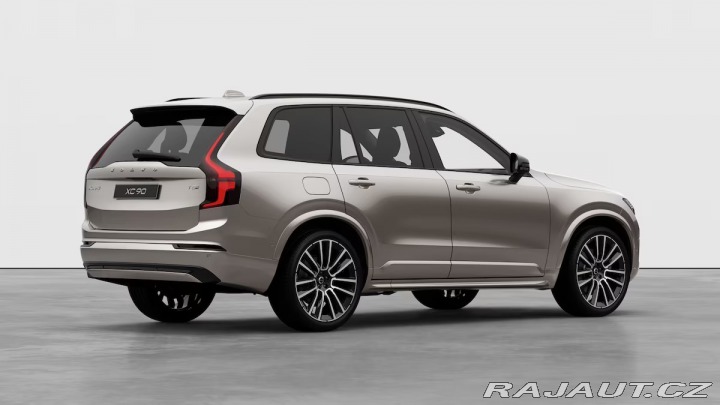 Volvo XC90 2,0 T8  Ultra Dark 2025