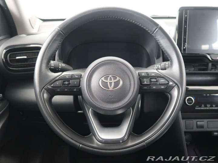 Toyota Yaris Cross 1.5Hybrid,1Maj,CZ,Comfort 2024