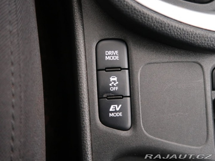 Toyota Yaris Cross 1.5Hybrid,1Maj,CZ,Comfort 2024