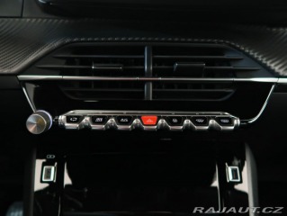 Peugeot 2008 1.2PureTech,74kW,ALLURE,M 1800