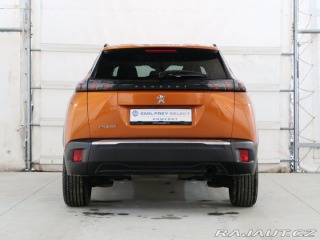 Peugeot 2008 1.2PureTech,74kW,ALLURE,M 1800