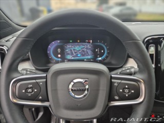 Volvo XC40 2,0 B3 Plus Dark 2023