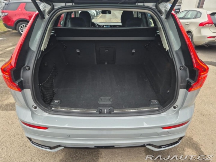 Volvo XC60 2,0 B4 AWD diesel Plus Da 2023