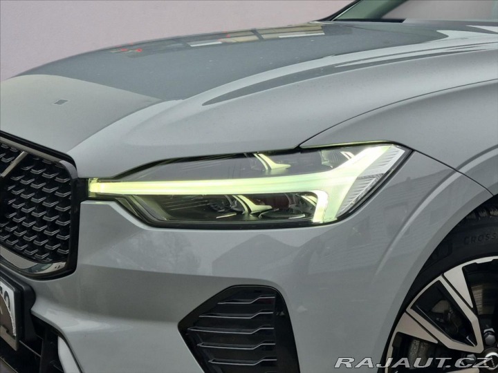 Volvo XC60 2,0 B4 AWD diesel Plus Da 2023