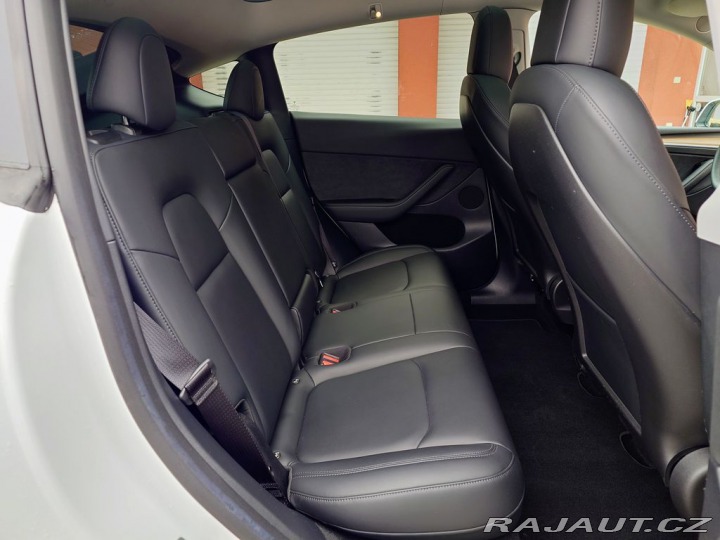 Tesla Model Y Long Range 378 kW SOH 92% 2022