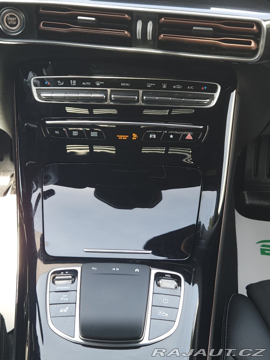 Mercedes-Benz EQC 400 2022