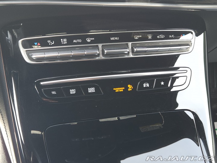 Mercedes-Benz EQC 400 2022