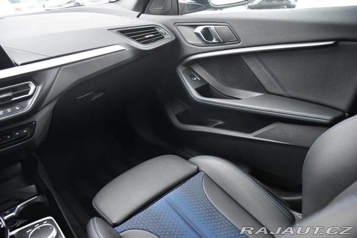 BMW 2 218d ŠEDÝ MAT ČR 1.MAJ M- 2024