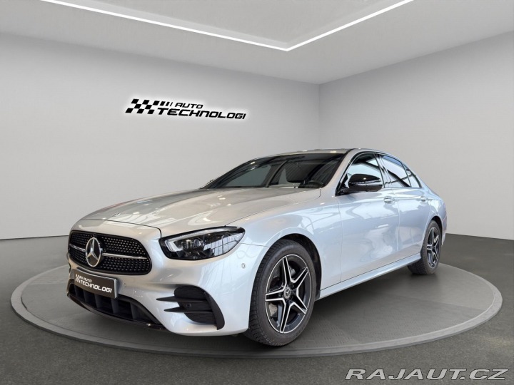 Mercedes-Benz E E 300 D 4MATIC REZERVACE 2021