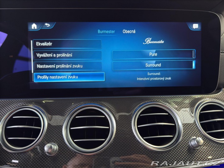 Mercedes-Benz E E 300 D 4MATIC REZERVACE 2021