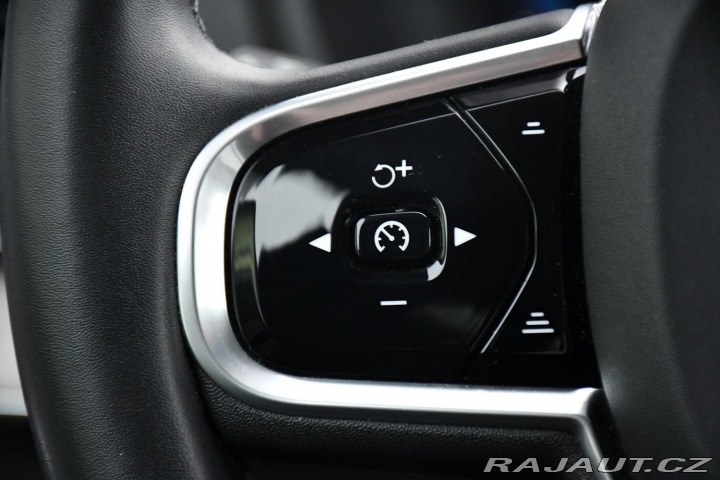 Volvo XC90 T8 ULTIMATE BRIGHT 2022