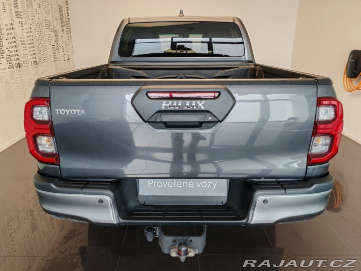 Toyota Hilux 2.8L Diesel - 4x4 - 6 AT 2025
