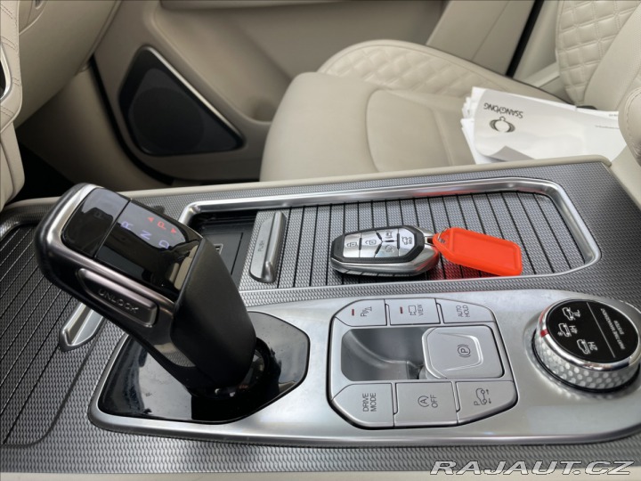 SsangYong Rexton 2,2 e-XDi 4WDAut Crystal 2022