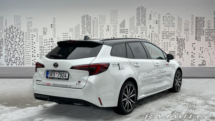 Toyota Corolla 2,0 Hybrid e-CVT GR SPORT 2025