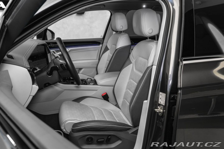Volkswagen Touareg 4,0TDI V8 4M IQ Masáže Pa 2020