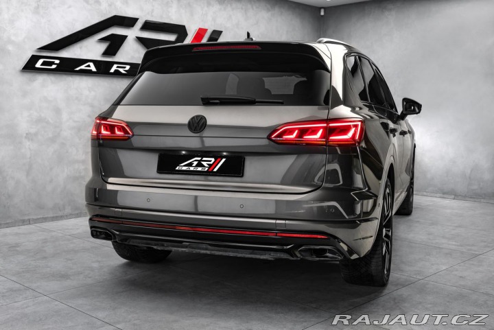 Volkswagen Touareg 4,0TDI V8 4M IQ Masáže Pa 2020