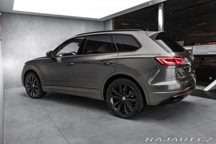 Volkswagen Touareg 4,0TDI V8 4M IQ Masáže Pa 2020