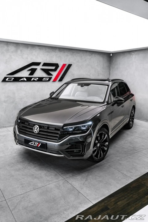 Volkswagen Touareg 4,0TDI V8 4M IQ Masáže Pa 2020