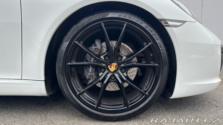 Porsche 911 Carrera Cabriolet 2016