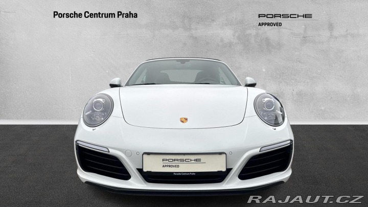 Porsche 911 Carrera Cabriolet 2016