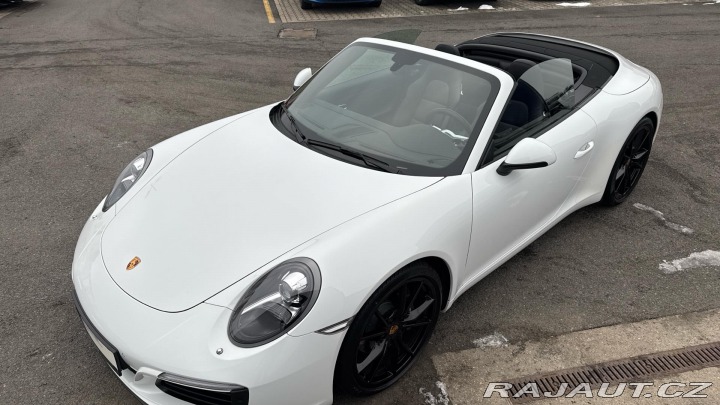 Porsche 911 Carrera Cabriolet 2016