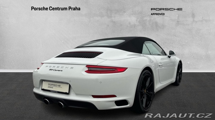Porsche 911 Carrera Cabriolet 2016