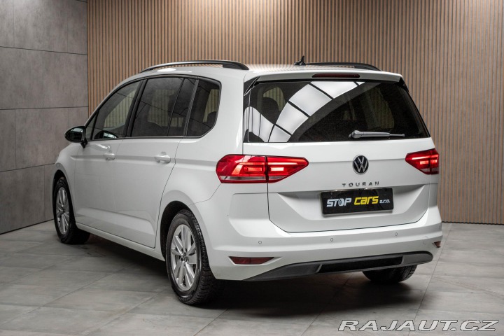 Volkswagen Touran 1.5 TSI 7.MÍST*TAŽNÉ*DPH* 2023