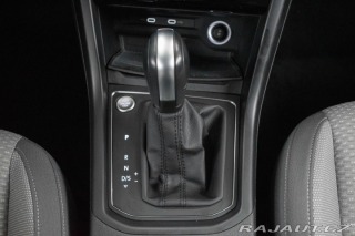 Volkswagen Touran 1.5 TSI 7.MÍST*TAŽNÉ*DPH* 2023