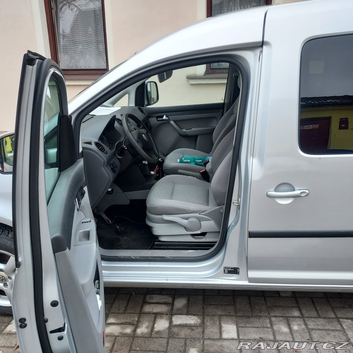 Volkswagen Caddy Maxi 2009