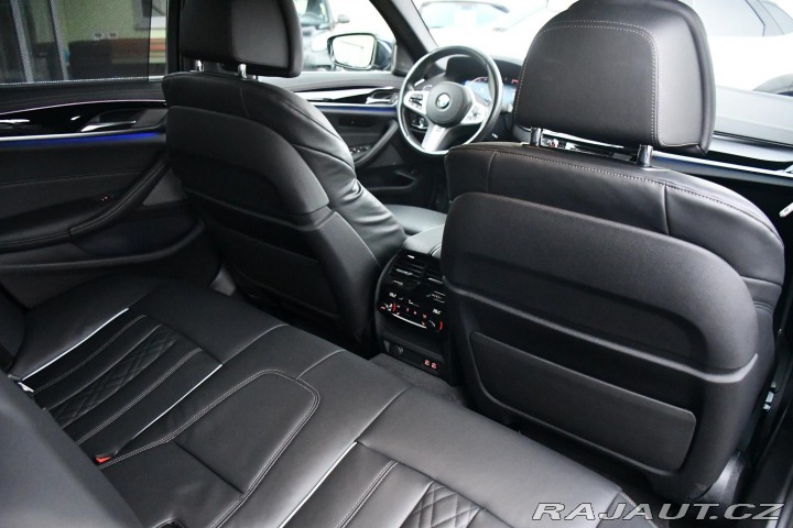 BMW 5 540D xDrive ČR 1.MAJ 2022