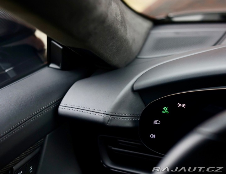 Porsche Taycan Turbo S | PDCC - Pasažie 2023