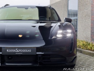 Porsche Taycan Turbo S | PDCC - Pasažie 2023