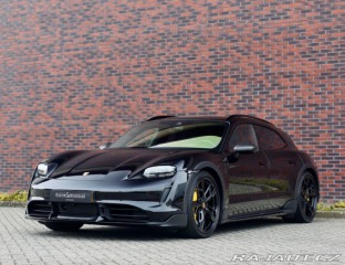 Porsche Taycan Turbo S | PDCC - Pasažie 2023