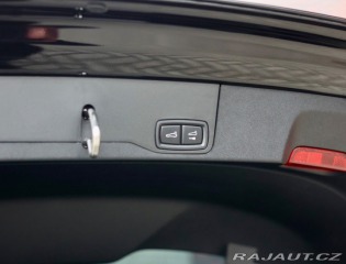 Porsche Taycan Turbo S | PDCC - Pasažie 2023