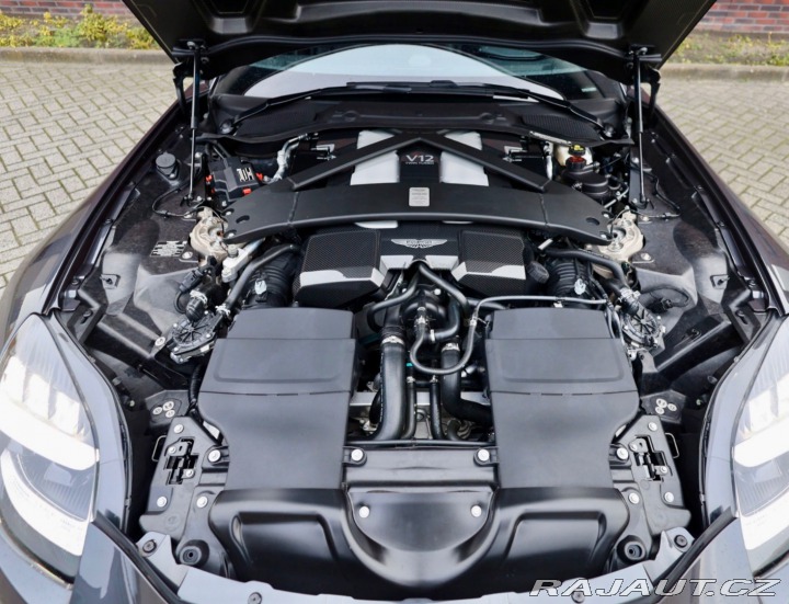 Aston Martin Vanquish 5.2 V12 | Nový model - Q 2024