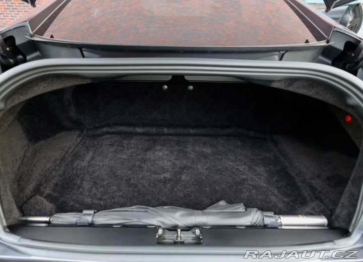 Aston Martin Vanquish 5.2 V12 | Nový model - Q 2024