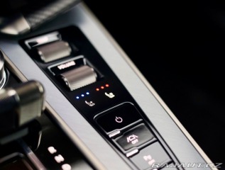 Aston Martin Vanquish 5.2 V12 | Nový model - Q 2024