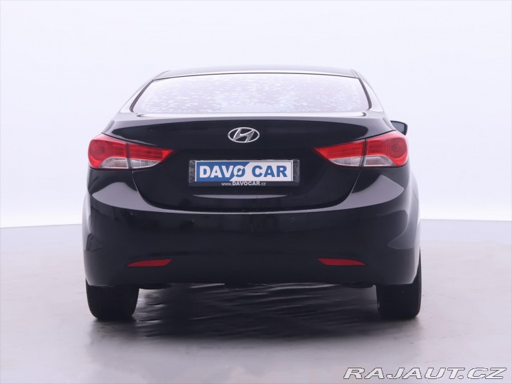 Hyundai Elantra 1,6 i 97kW CZ Comfort Kli 2013