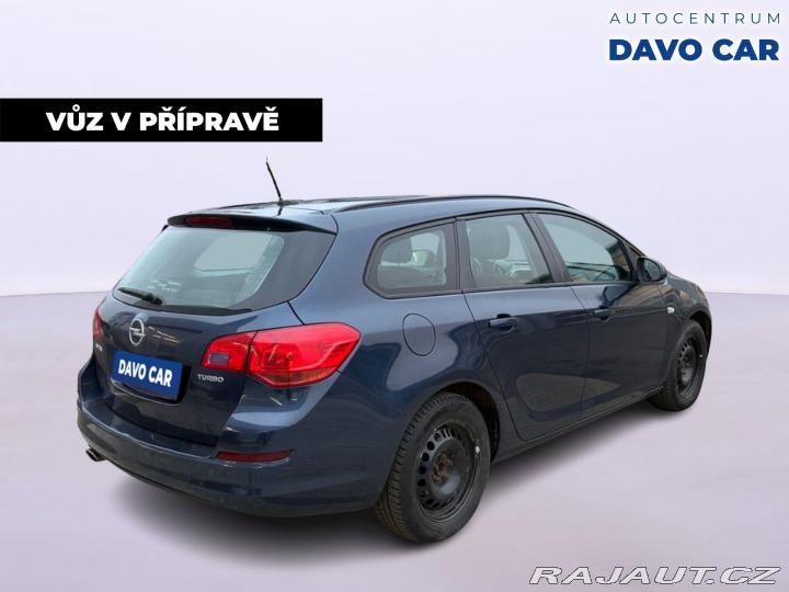 Opel Astra 1,4 i TURBO 103 kW Cosmo 2012