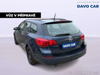 Opel Astra 1,4 i TURBO 103 kW Cosmo 2012