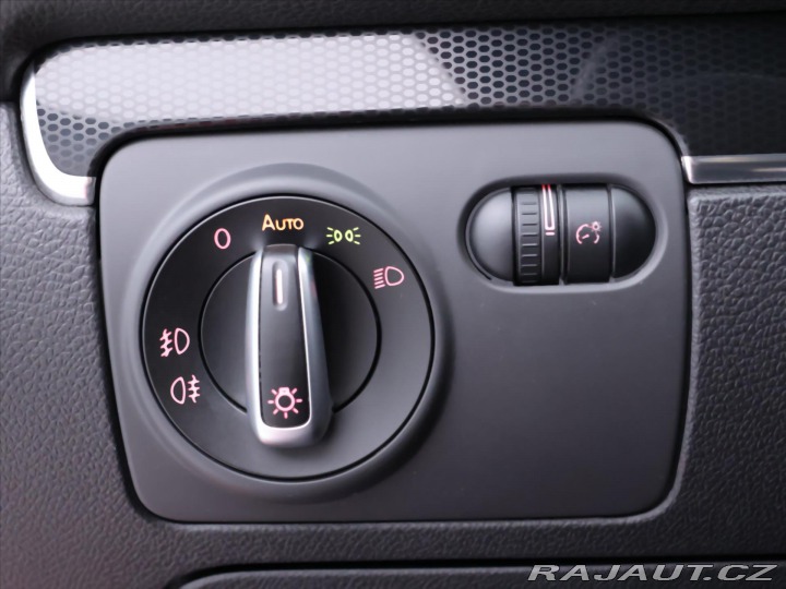 Volkswagen Golf 2,0 GTI 173kW BullX Editi 2012