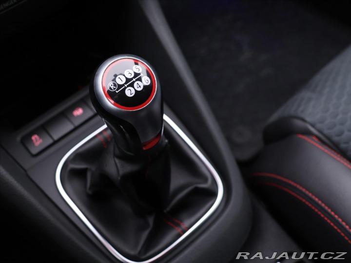 Volkswagen Golf 2,0 GTI 173kW BullX Editi 2012