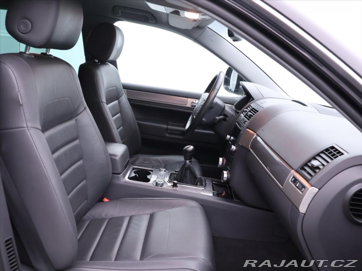 Volkswagen Touareg 3,0 TDi 176kW CZ 4M Serv. 2008