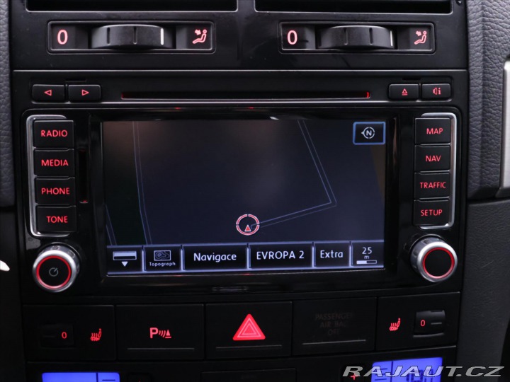 Volkswagen Touareg 3,0 TDi 176kW CZ 4M Serv. 2008