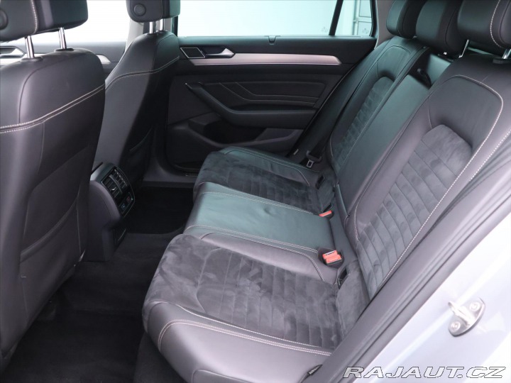 Volkswagen Passat 2,0 TDI 140kW DSG Eleganc 2019